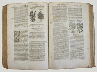 Les commentaires de M. P. André Matthiolus médecin senois, sur les six livres de Pedacius Dioscoride Anazerbeen de la matière medecinale.