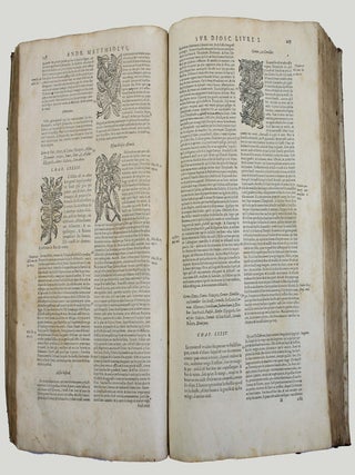 Les commentaires de M. P. Andr&eacute; Matthiolus m&eacute;decin senois, sur les six livres de Pedacius Dioscoride Anazerbeen de la mati&egrave;re medecinale.