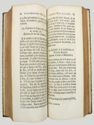 Considérations sur les corps organisés, où l'on traite de leur origine, de leur développement, de leur reproduction, etc... et où l'on a rassemblé en abrégé tout ce que l'Histoire Naturelle offre de plus certain et de plus intéressant sur ce sujet.